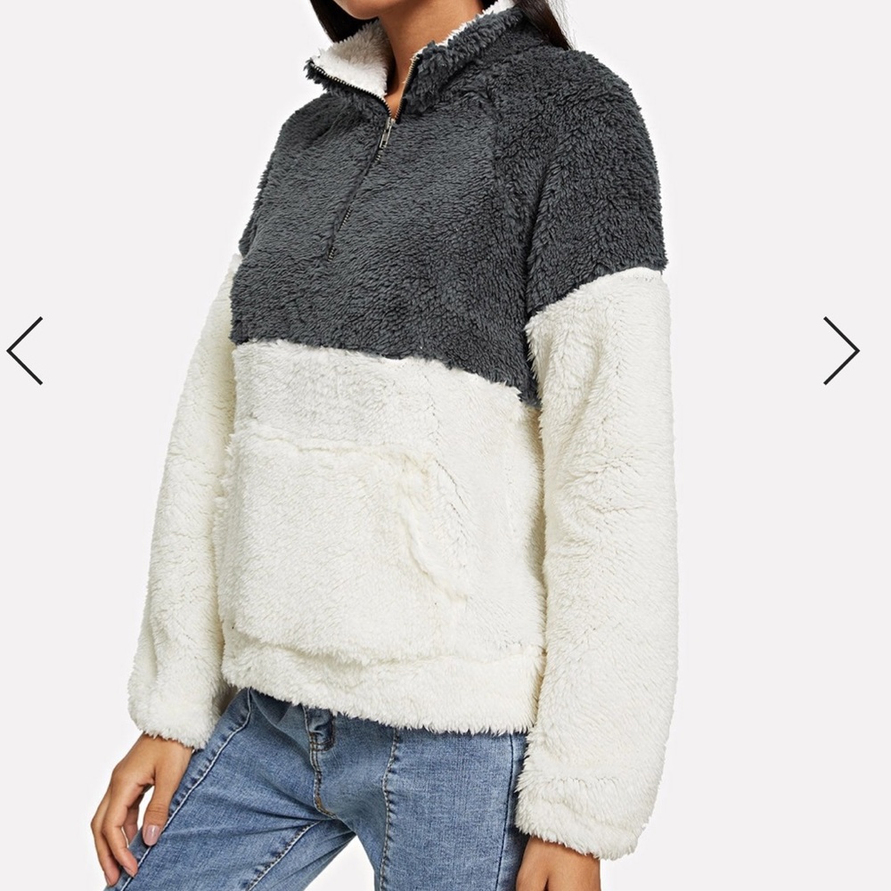 Lightweight “Kangaroo pocket” teddy sweater/jacket - Picture 3 of 4